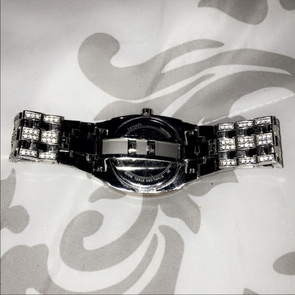 Bulova watch - Picture 2 of 3